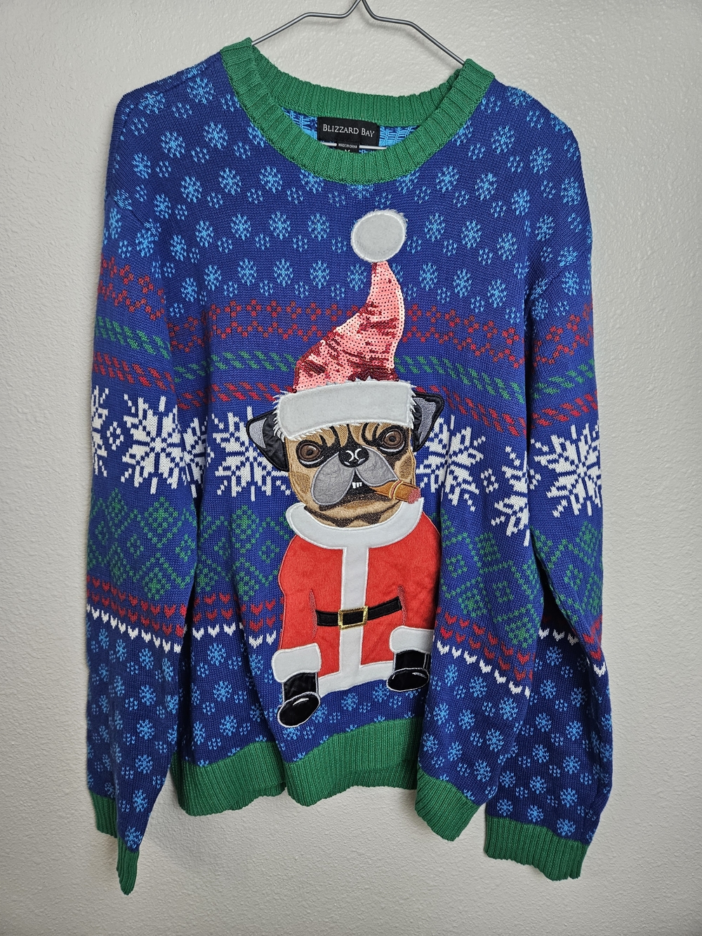 Blizzard Bay Men's Blue Pug Cigar Santa Crewneck Sweater Size M